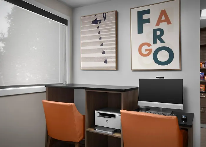 Holiday Inn Express Fargo - West Acres By Ihg